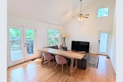 585 Glenwood Place SE, Atlanta, GA 30316 - Photo 13