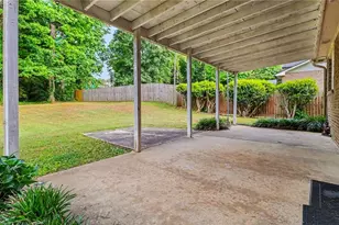 1315 Sanden Ferry Dr, Decatur, GA 30033 - Photo 23