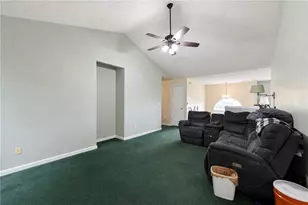 912 Kendall Park Dr, Winder, GA 30680 - Photo 7