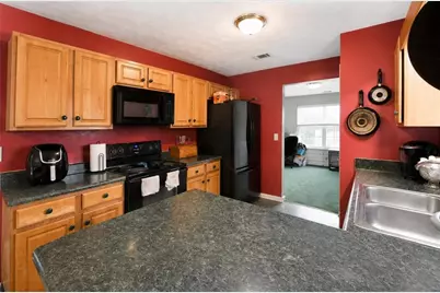 912 Kendall Park Drive, Winder, GA 30680 - Photo 13