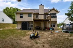 912 Kendall Park Dr, Winder, GA 30680 - Photo 29