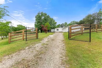 1533 Scenic Drive, Toccoa, GA 30577 - Photo 5