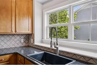 306 Carlyle Park Drive NE, Atlanta, GA 30307 - Photo 13