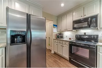 801 Rouse Circle, Hoschton, GA 30548 - Photo 23