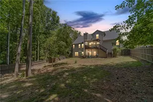 801 Rouse Cir, Hoschton, GA 30548 - Photo 3