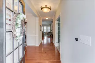 7568 Brookstone Cir, Flowery Branch, GA 30542 - Photo 5