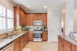 7568 Brookstone Cir, Flowery Branch, GA 30542 - Photo 19