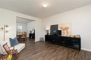 376 River Run Dr, Dallas, GA 30132 - Photo 5