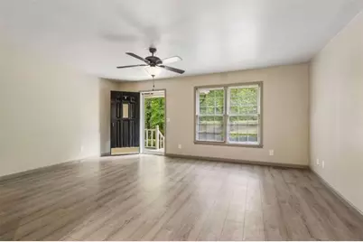 5361 Hog Mountain Road, Flowery Branch, GA 30542 - Photo 9
