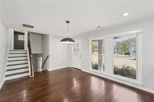 732 Earl St S E, Marietta, GA 30067 - Photo 7