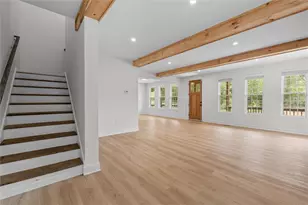 253 Mulberry Ln, Lindale, GA 30147 - Photo 11