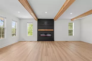 253 Mulberry Ln, Lindale, GA 30147 - Photo 9