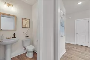 922 Homepark Circle, Buford, GA 30518 - Photo 17