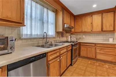 1862 Linwood Avenue, Atlanta, GA 30344 - Photo 17