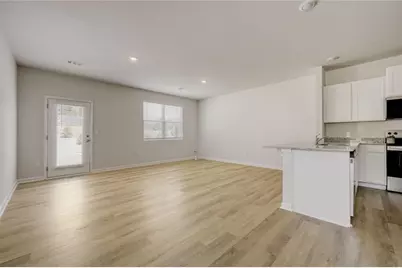 5980 Skylar Drive, Atlanta, GA 30331 - Photo 5