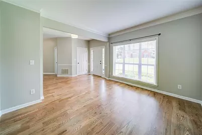 5715 Kennemore Drive, Alpharetta, GA 30004 - Photo 5