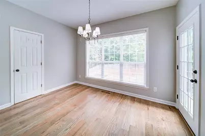 5715 Kennemore Drive, Alpharetta, GA 30004 - Photo 21