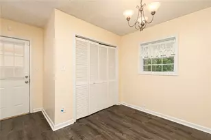 1898 Live Oak Dr, Kennesaw, GA 30152 - Photo 9