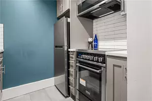 795 Hammond Dr, Atlanta, GA 30328 - Photo 7