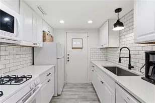 6851 Roswell Rd, Sandy Springs, GA 30328 - Photo 7