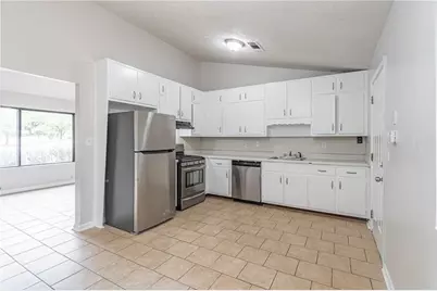 602 Brighton Drive, Lawrenceville, GA 30043 - Photo 3