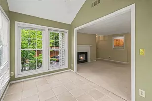 1509 Gettysburg Pl, Sandy Springs, GA 30350 - Photo 5