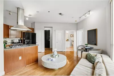 2626 Peachtree Road NW #606, Atlanta, GA 30305 - Photo 3