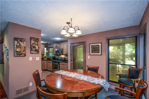 86 Bailey Dr SW, Lilburn, GA 30047 - Photo 17