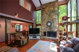 86 Bailey Dr SW, Lilburn, GA 30047 - Photo 13