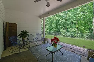 125 Hawthorn Ln, Covington, GA 30014 - Photo 35