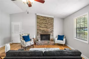1141 Holly Hills Dr SW, Lilburn, GA 30047 - Photo 15