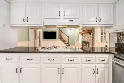 445 Bruce Way SW, Lilburn, GA 30047 - Photo 19