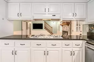 445 Bruce Way SW, Lilburn, GA 30047 - Photo 19
