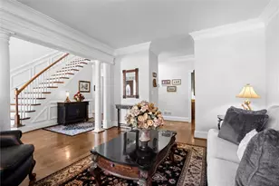 9325 Tailey Cir, Johns Creek, GA 30097 - Photo 7