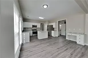 2215 Traywick, Alpharetta, GA 30004 - Photo 7