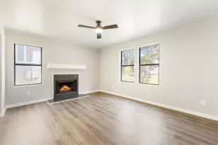 6317 Creekford Ln, Lithonia, GA 30058 - Photo 7