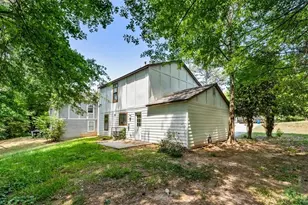 6317 Creekford Ln, Lithonia, GA 30058 - Photo 41