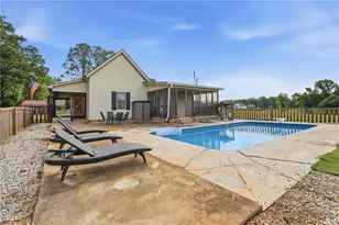 5525 Sandy Cross Rd, Carnesville, GA 30521 - Photo 33