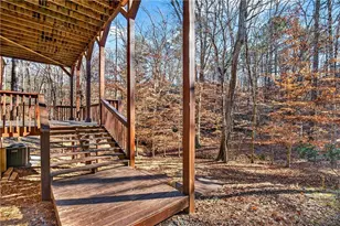 2075 River Falls Dr, Roswell, GA 30076 - Photo 59