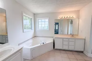 1003 Brynn Dr, Winder, GA 30680 - Photo 13