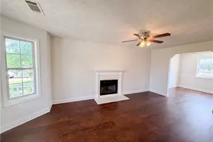 1003 Brynn Dr, Winder, GA 30680 - Photo 7