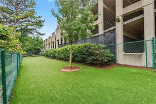 3777 Peachtree Road NE, Atlanta, GA 30319 - Photo 19