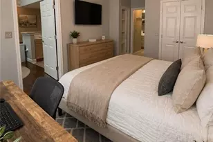 3777 Peachtree Road NE, Atlanta, GA 30319 - Photo 9