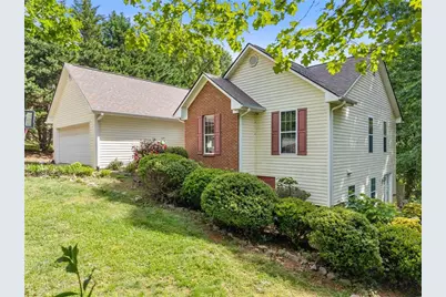 413 Rolling Meadows Drive, Cleveland, GA 30528 - Photo 3