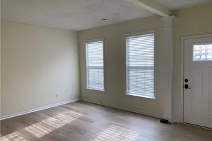 13623 Weycroft Cir, Alpharetta, GA 30004 - Photo 3