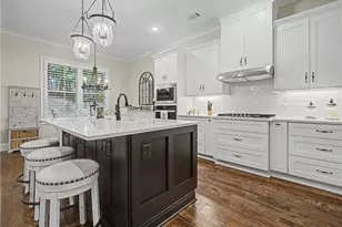 300 Trecastle Ln, Canton, GA 30114 - Photo 7