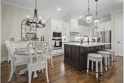 300 Trecastle Lane, Canton, GA 30114 - Photo 11