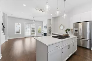 721 Taylor Ct, Atlanta, GA 30324 - Photo 13