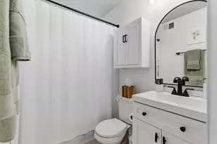 6940 Roswell Rd, Sandy Springs, GA 30328 - Photo 25