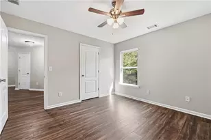 1328 Avington Glen Dr, Lawrenceville, GA 30045 - Photo 13
